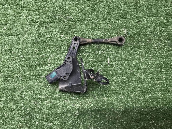 Датчик Land-Rover Discovery Sport (2019-н.в.)