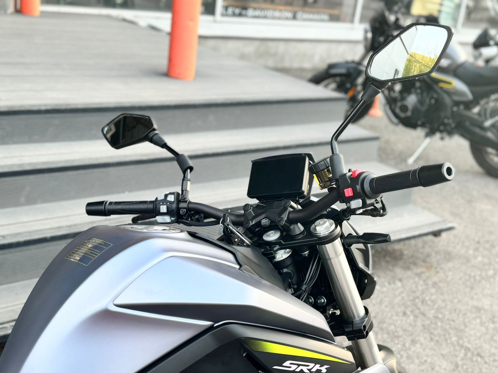 QJMOTOR SRK 700 (Серый)