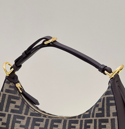 Fendi Fendigraphy Small 29 cm