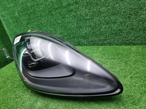 Фара правая Porsche Cayenne 3 (2017-2023) LED