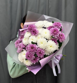 Букет из 9 кустовых хризантем