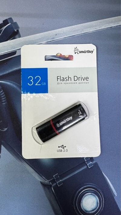 Флешка Smartbuy Crown 32GB черная USB 2.0