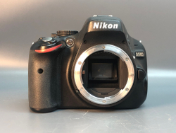 Nikon D5100 Kit 18-55mm, 9200 кадров пробега
