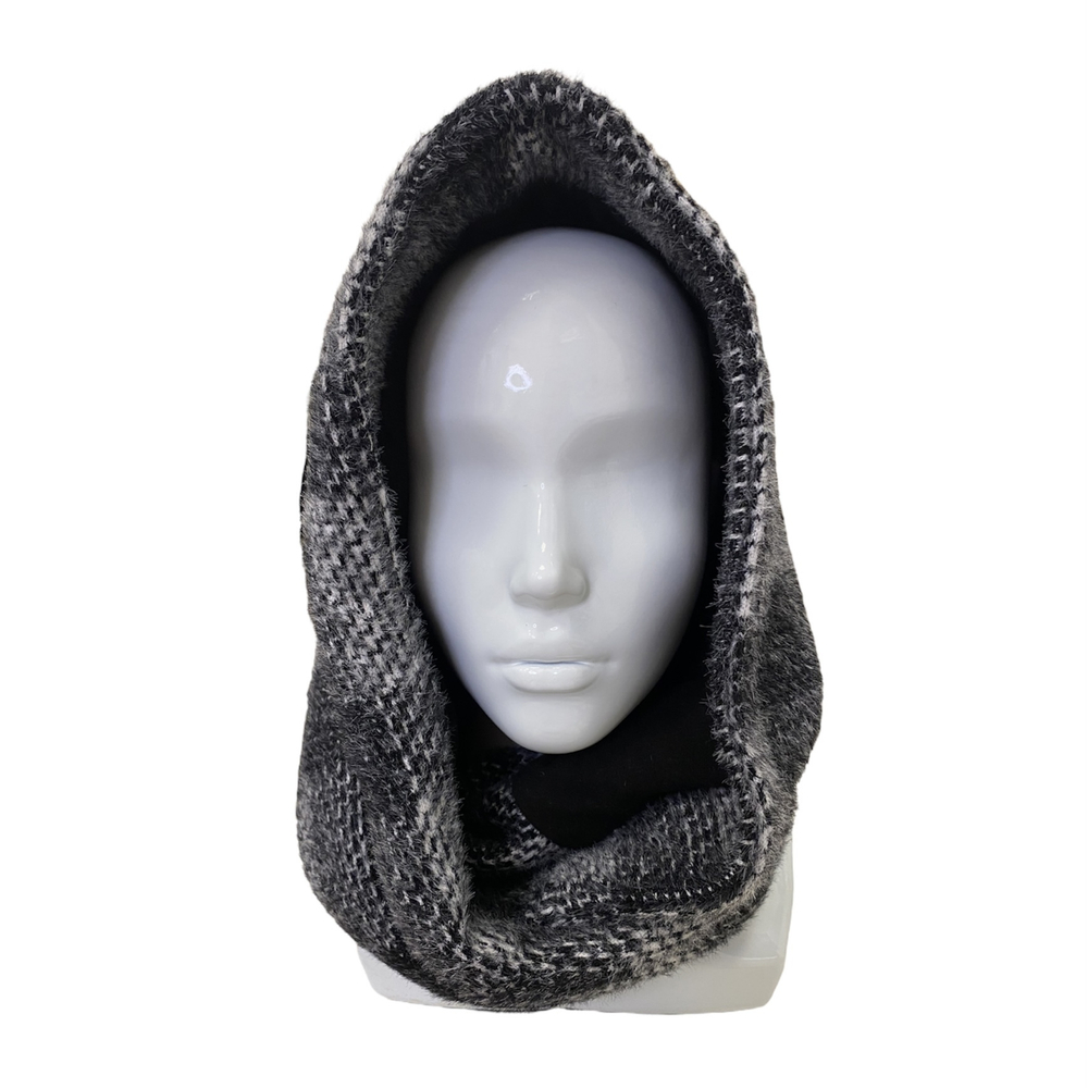 Капюшон с хвостиками серая клетка