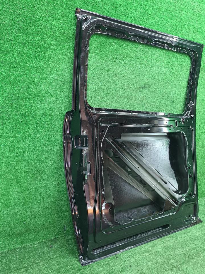 Дверь сдвижная левая Mercedes V W447 (2014-н.в.)