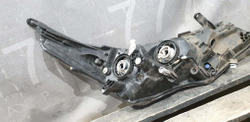 Фара левая Toyota Corolla (E180) 16-19 Б/У Оригинал 8115002L50