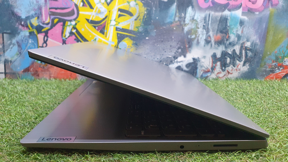 Ноутбук Lenovo Celeron/8Gb/IdeaPad 3 15IGL05 81WQ001KRU/Windows 10