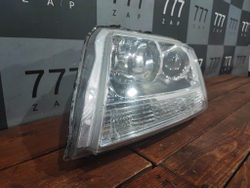 Фара левая ксенон Suzuki Grand Vitara 2 (JT) 05-15 Б/У Оригинал 3532065JB2
