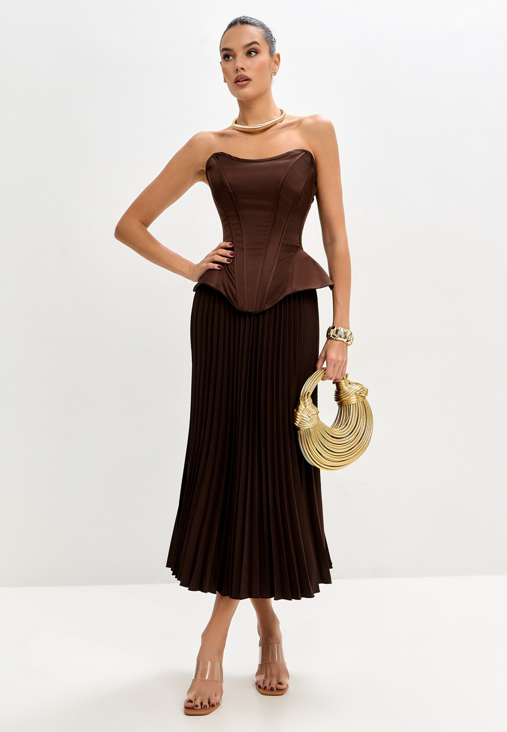 Топ с баской