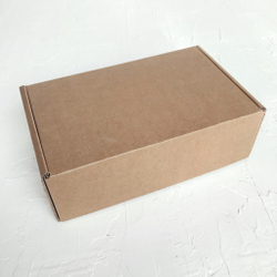 Коробка 17х10,5х5,5 см