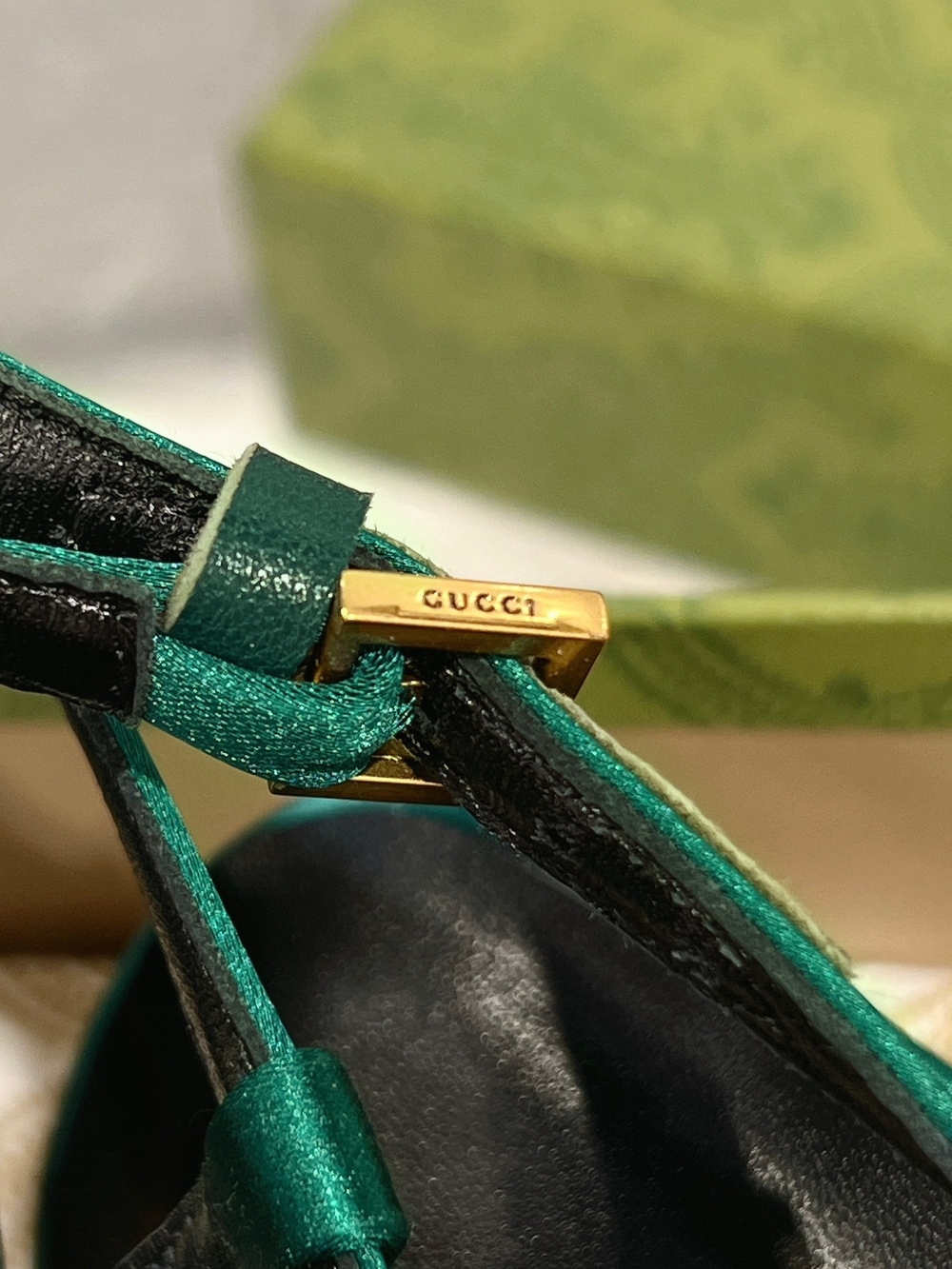 Gucci Slingback Pump