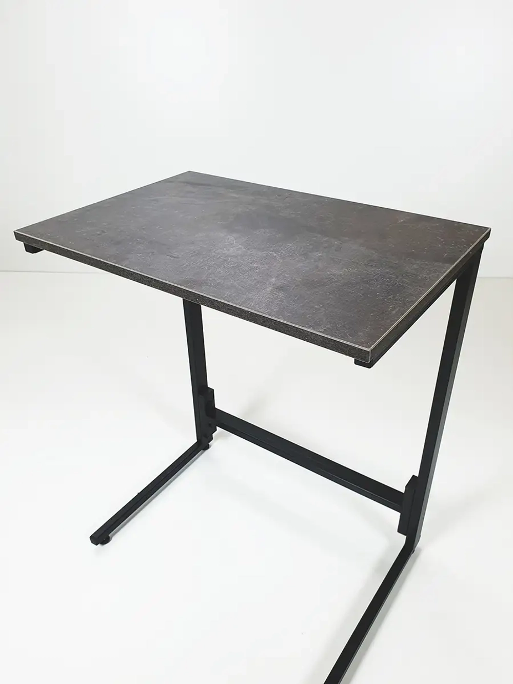 Журнальный столик приставной придиванный прикроватный