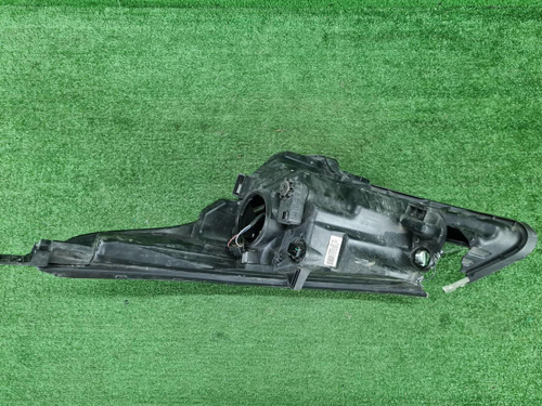 Битая Фара правая Kia Rio 4 (2020-н.в.) галоген