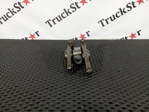 Вал рокеров в сборе 2018 год.