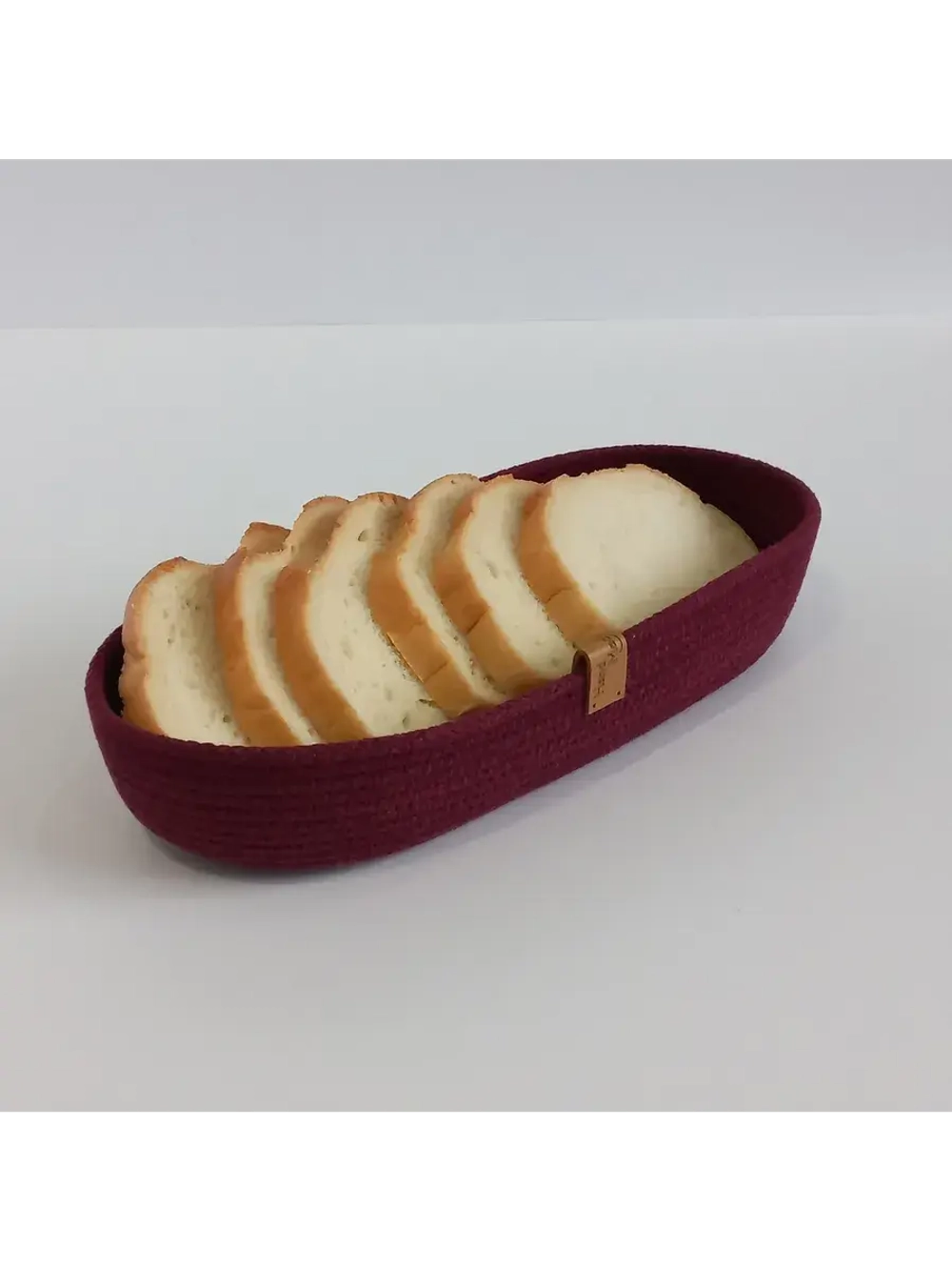 Корзинка для хранения плетеная