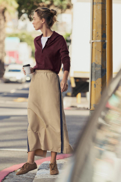 ZARA ОДНОТОННЫЙ ТРИКОТАЖНЫЙ ТОП С ВОРОТНИКОМ ПОЛО, ВИННЫЙ