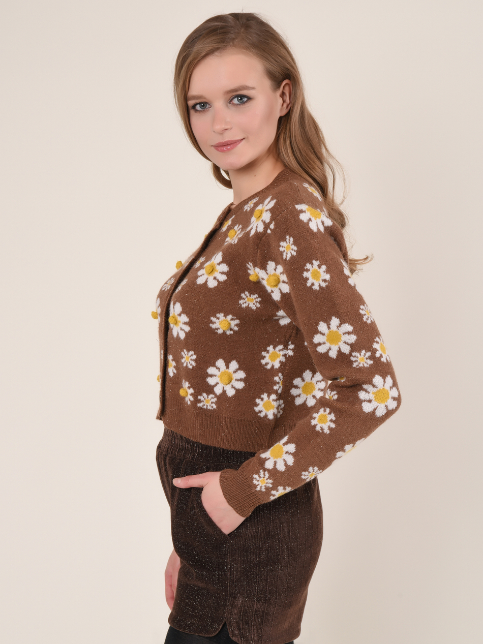 Кардиган женский с объемными ромашками