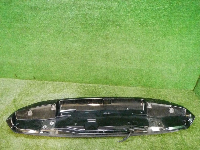 Спойлер крышки багажника Cadillac Escalade 4 (2014-2020)