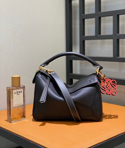 Loewe Puzzle 24 cm