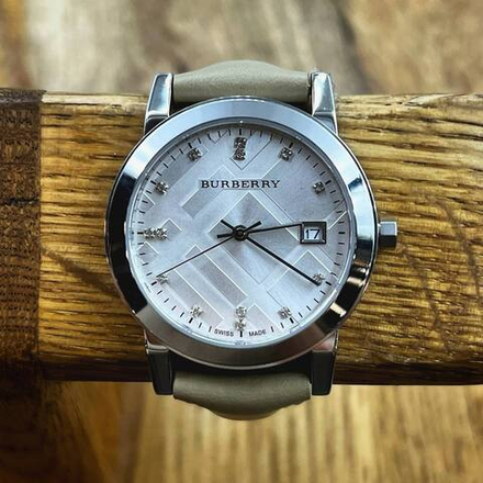 Часы Burberry