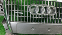 Решетка радиатора Audi Q5 1 8R (2008-2012)