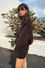 Синтетическая замшевая куртка с ремнем - ZARA