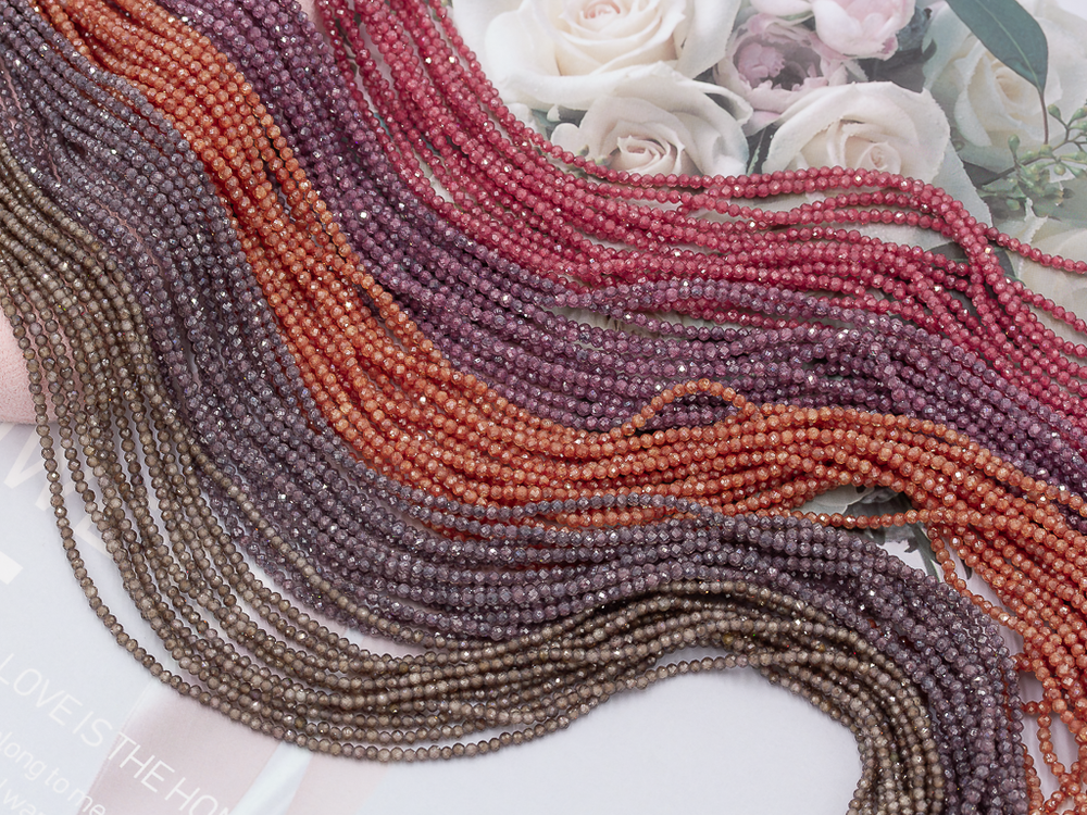 Фианиты 2,2мм, огранка (нить бусин)