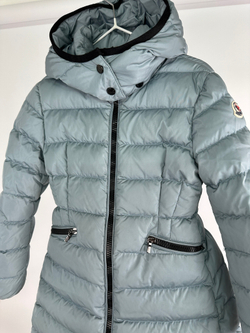 Пуховик Moncler