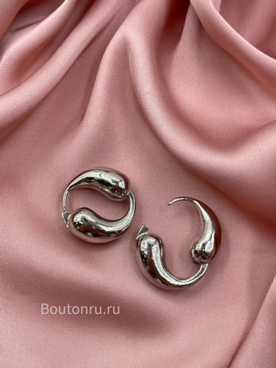 Серьги кольца серебристые капли
