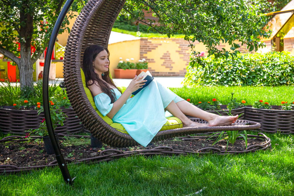 Подвесное кресло-шезлонг