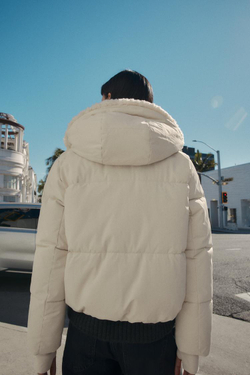 ZARA АНОРАК С КАПЮШОНОМ И ИСКУССТВЕННЫМ МЕХОМ WATER REPELLENT WINDPROOF, ЭКРЮ