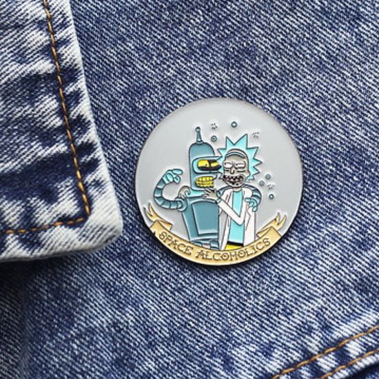 Значок металлический "Коллаборация. Футурама и Рик и Морти" 4,5*4,5см