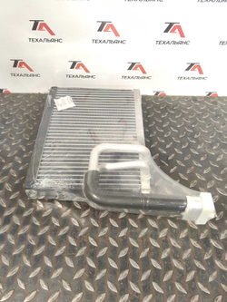 Радиатор отопителя 11Q6-90560