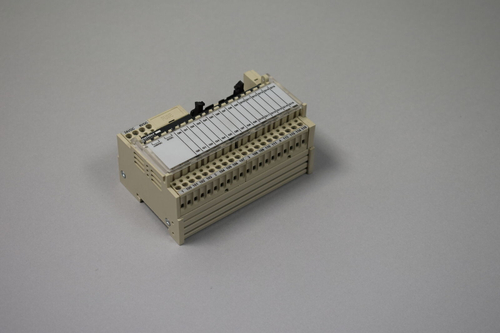 SCHNEIDER ELECTRIC ABE7-R16T111