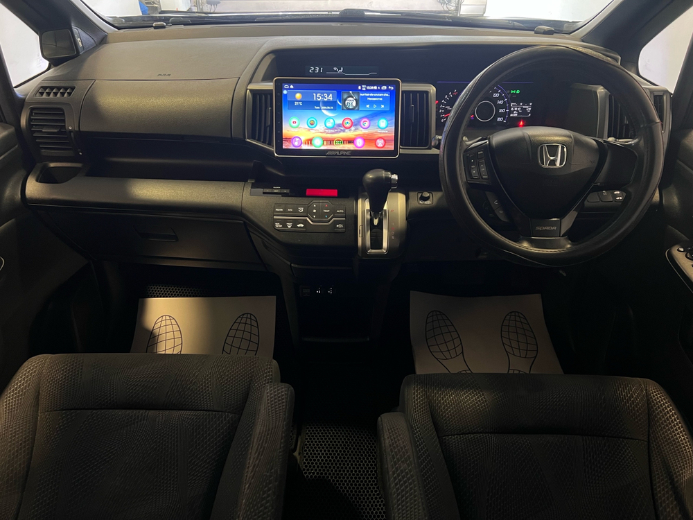 Honda Stepwgn, 2012 год