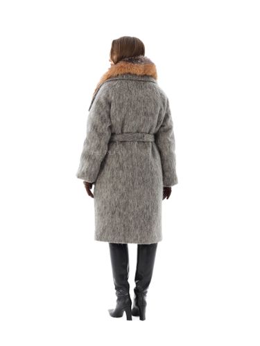 Темно-серое утепленное пальто на молнии с мехом