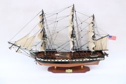 Van Der Heijden Модель парусника USS Constitution, США