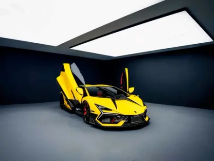 Карбоновый обвес для LAMBORGHINI REVUELTO 2023+ Ламборгини