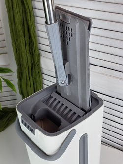 Ведро для мытья полов 4+4л с отжимом, шваброй, 2 насадки в комплекте