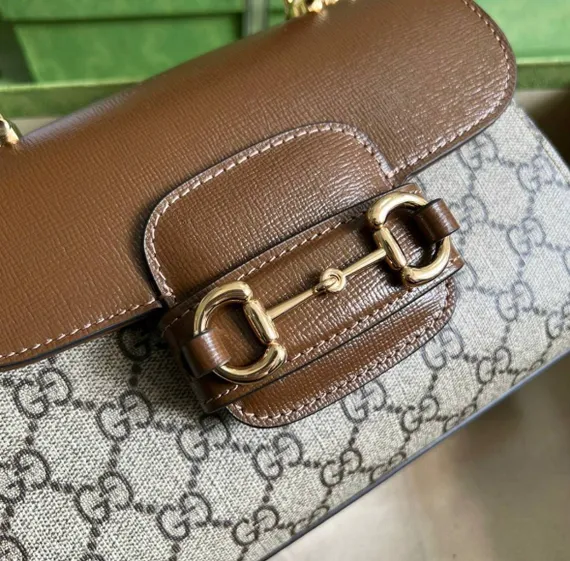 Мини-сумка Gucci Horsebit 1955 коричневый