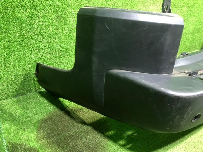 Бампер задний Land-Rover Discovery 3 (2004-2009)