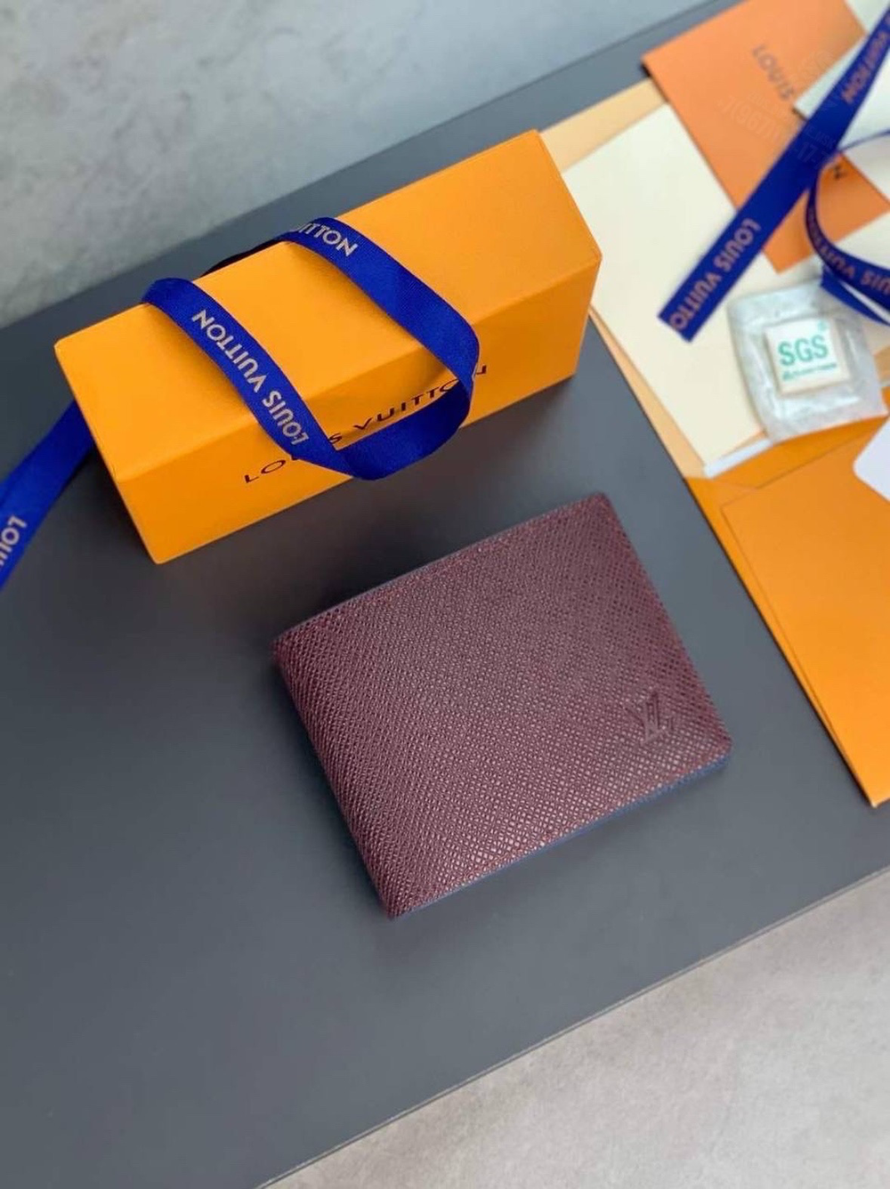 Кошелёк Louis Vuitton
