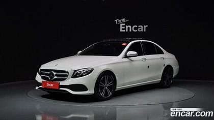 Mercedes-Benz E-Class W213 E300 Avangarde (06.2020)