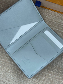 Визитница Louis Vuitton