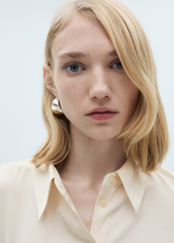 Струящаяся рубашка с атласным блеском