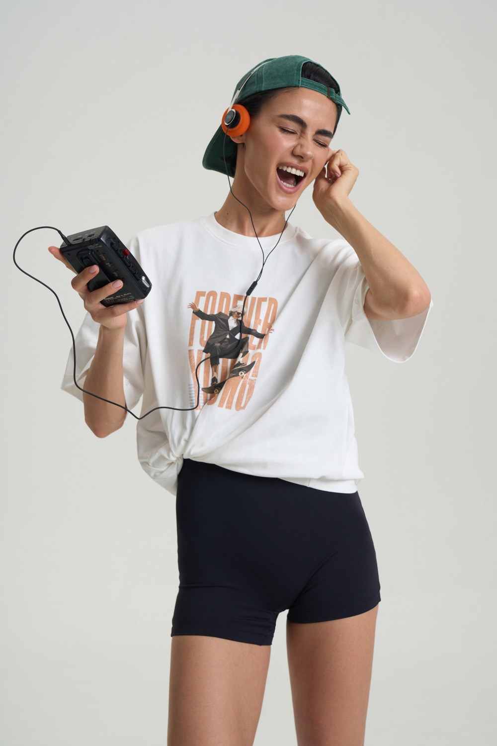 Футболка Forever Young из плотного трикотажа
