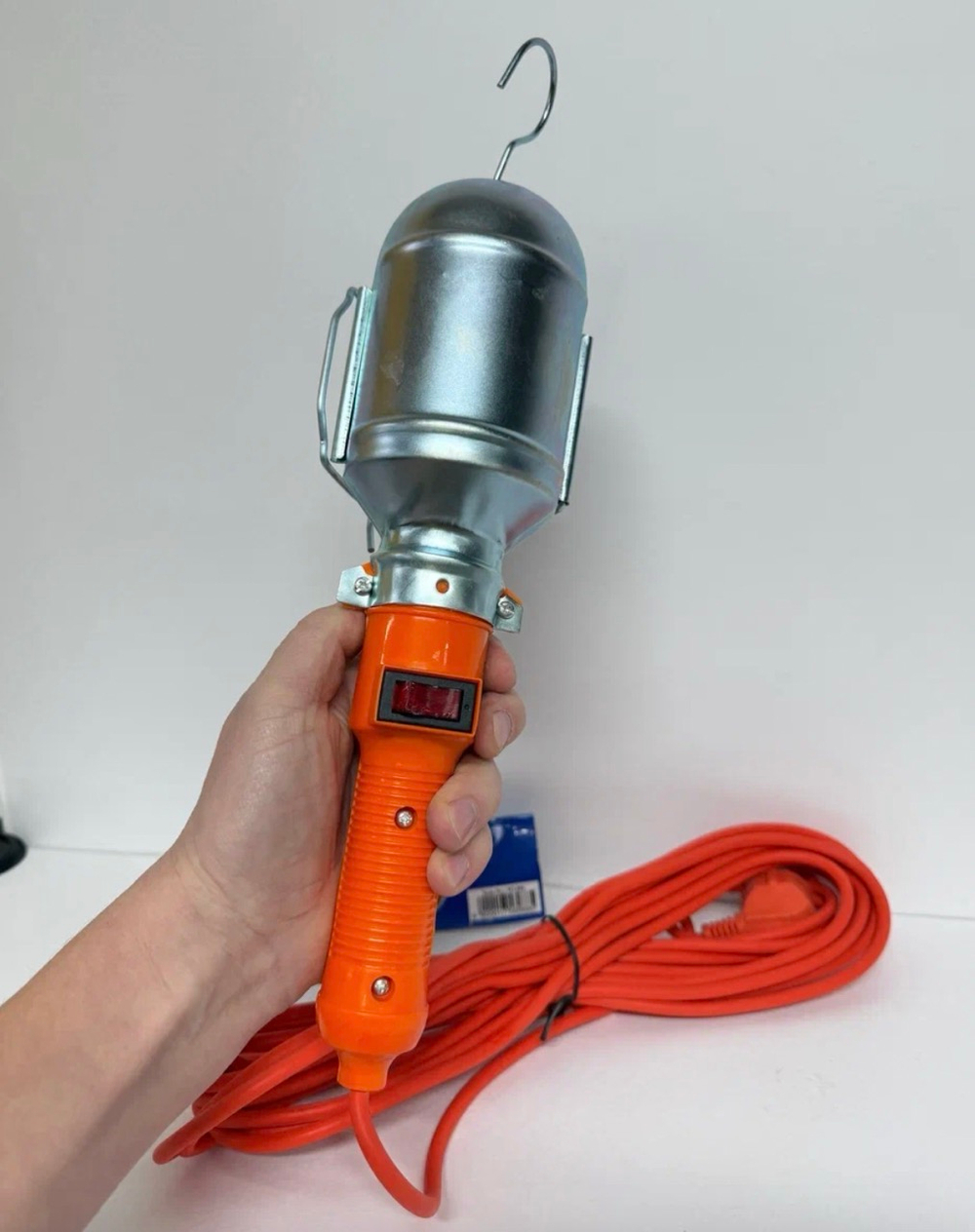 Лампа переноска для гаража автомобильная, длина провода 9 метров, от сети 220 В, светильник (1 шт.)