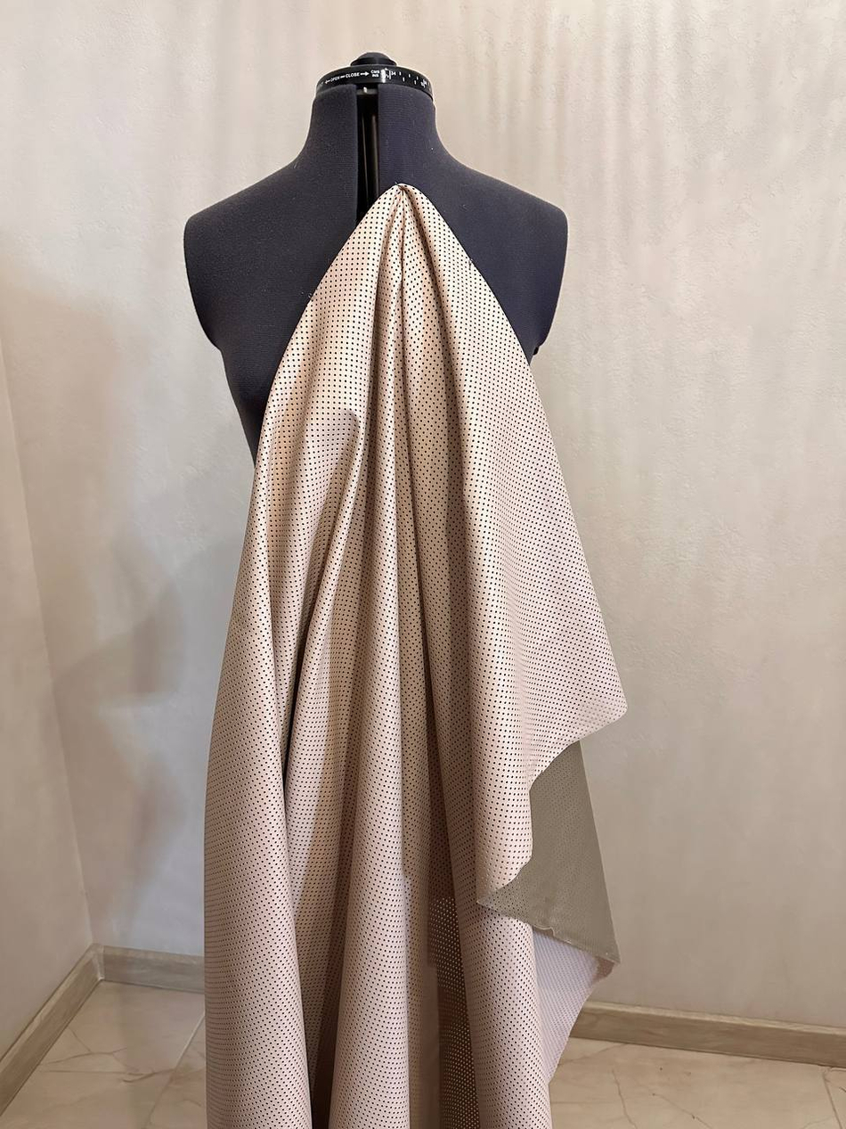 Перфорированная эко-кожа (100%полиуретан/основа полиэстер, Пудровый ренессанс, 145, 210 гр/м2)