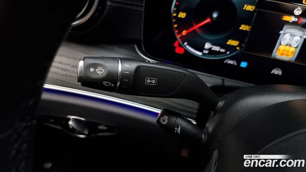 Mercedes-Benz E-Class W213 E250 AMG Line (10.2022)