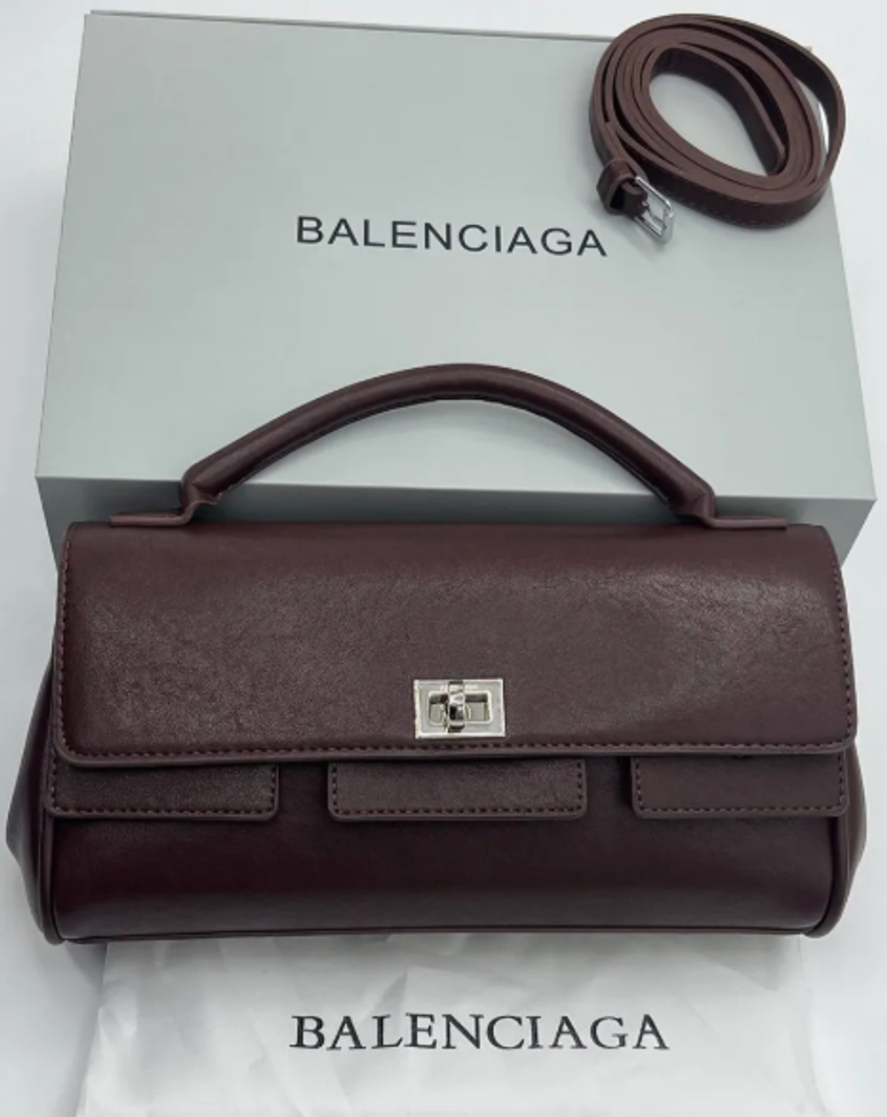 Сумка Balenciaga стильная